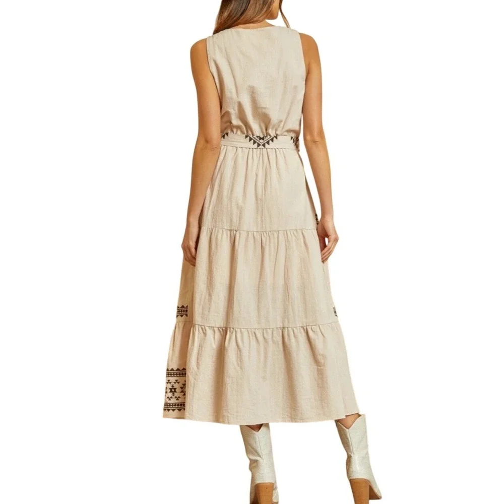Savanna Jane Embroidered Tiered Midi Dress Beige Black Boho Western Womens 2X - Picture 2 of 11